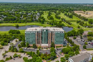 6420 Double Eagle Dr, Woodridge, IL 60517 - Photo 2