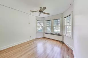 566 Bellevue Pl, Highland Park, IL 60035 - Photo 14