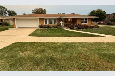 5549 W 102nd Street, Oak Lawn, IL 60453 - Photo 2