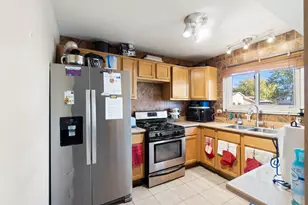 111 Deerpath Rd, Matteson, IL 60443 - Photo 10