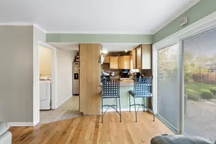 111 Deerpath Rd, Matteson, IL 60443 - Photo 8