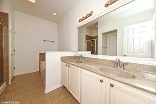2517 S Calumet Ave, Chicago, IL 60616 - Photo 12
