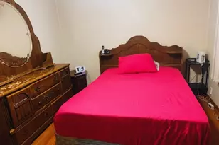 2925 N Troy St, Chicago, IL 60618 - Photo 12