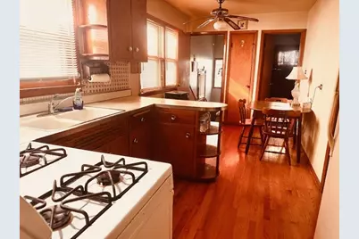 2925 N Troy Street, Chicago, IL 60618 - Photo 10