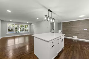 4433 W 100th St, Oak Lawn, IL 60453 - Photo 8