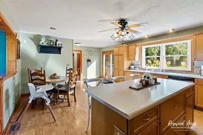 104 W Cottage Street, Sheldon, IL 60966 - Photo 16