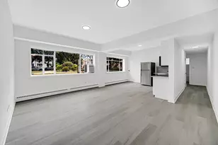 2710 W Summerdale Ave, Chicago, IL 60625 - Photo 2