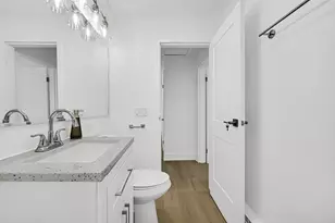 2710 W Summerdale Ave, Chicago, IL 60625 - Photo 12