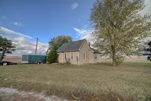 2018 N US Hwy 45, Gilman, IL 60938 - Photo 2