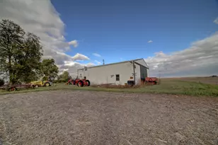 2018 N US Hwy 45, Gilman, IL 60938 - Photo 10