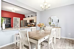 715 Legend Ln, McHenry, IL 60050 - Photo 8