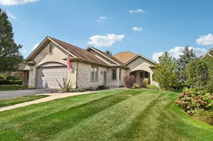 4N466 Mark Twain St, Saint Charles, IL 60175 - Photo 1