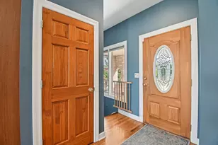 4N466 Mark Twain St, Saint Charles, IL 60175 - Photo 4