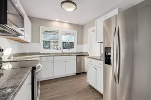 [Address not provided], Clarendon Hills, IL 60514 - Photo 10