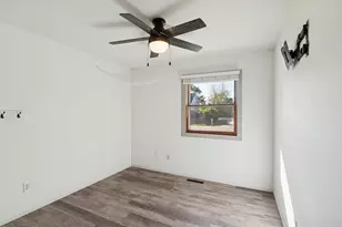 13058 W 29th St, Wadsworth, IL 60099 - Photo 14