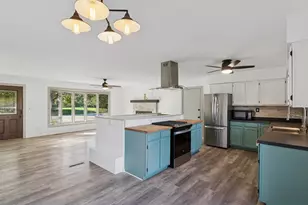 13058 W 29th St, Wadsworth, IL 60099 - Photo 10