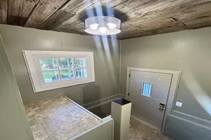 320 Shaw St, Rockford, IL 61104 - Photo 16