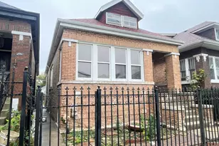 5626 S Maplewood Ave, Chicago, IL 60629 - Photo 2