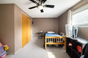 3725 N Pacific Ave, Chicago, IL 60634 - Photo 8