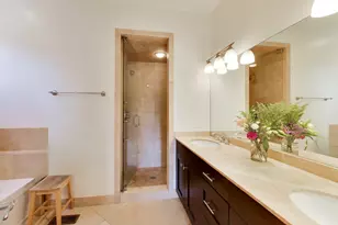 1219 W Foster Ave, Chicago, IL 60640 - Photo 10
