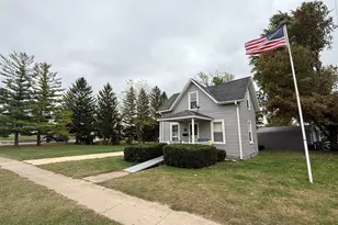 1 E Main St, Amboy, IL 61310 - Photo 1