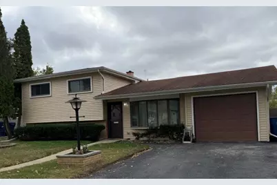 2713 Varonen Avenue, Waukegan, IL 60087 - Photo 1