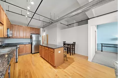 1645 W Ogden Avenue #702, Chicago, IL 60612 - Photo 10