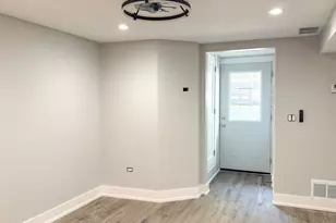 1015 N Lawndale Ave, Chicago, IL 60651 - Photo 4