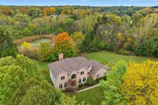 4420 Stonehaven Dr, Long Grove, IL 60047 - Photo 2
