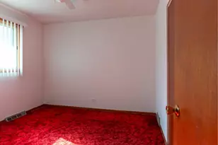 14640 Memorial Dr, Dolton, IL 60419 - Photo 10