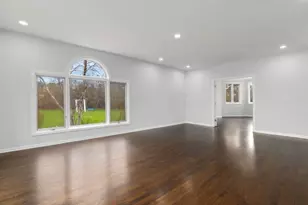 309 Dundee Rd, Barrington, IL 60010 - Photo 8