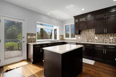 309 Dundee Road, Barrington, IL 60010 - Photo 16