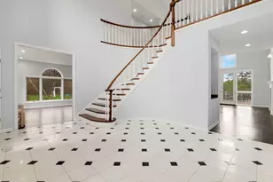 309 Dundee Rd, Barrington, IL 60010 - Photo 2