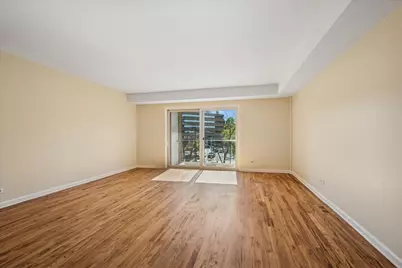 828 Oakton Street #3F, Evanston, IL 60202 - Photo 4