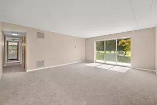 5300 Walnut Ave, Downers Grove, IL 60515 - Photo 8