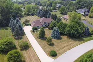 14N924 White Pines Ln, Hampshire, IL 60140 - Photo 2