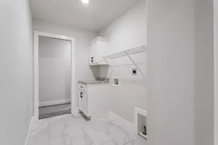 706 Wheatley Dr, Mahomet, IL 61853 - Photo 22