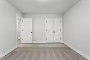 706 Wheatley Dr, Mahomet, IL 61853 - Photo 30