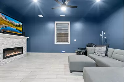 7727 S Roberts Road, Bridgeview, IL 60455 - Photo 30