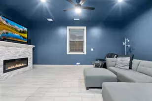 7727 S Roberts Rd, Bridgeview, IL 60455 - Photo 30