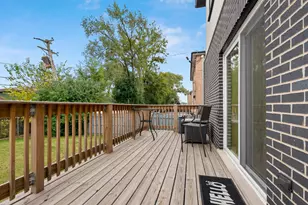 7727 S Roberts Rd, Bridgeview, IL 60455 - Photo 34