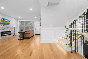 7727 S Roberts Rd, Bridgeview, IL 60455 - Photo 14