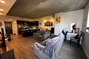 1323 W Morse Ave, Chicago, IL 60626 - Photo 8