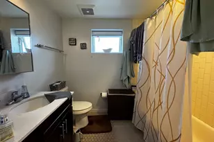 1323 W Morse Ave, Chicago, IL 60626 - Photo 14