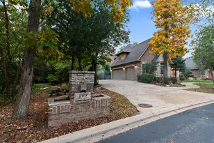 209 Linden Oaks Ln, New Lenox, IL 60451 - Photo 4