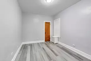 8008 S Loomis Blvd, Chicago, IL 60620 - Photo 10