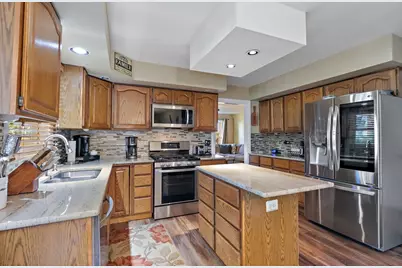 11612 Becky Lee, Huntley, IL 60142 - Photo 10