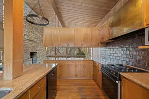 [Address not provided], North Barrington, IL 60010 - Photo 26