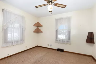 [Address not provided], Palos Hills, IL 60465 - Photo 14