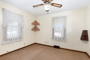 [Address not provided], Palos Hills, IL 60465 - Photo 14